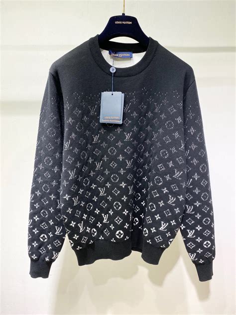 louis vuitton crewneck black|Louis Vuitton crewneck sweatshirt.